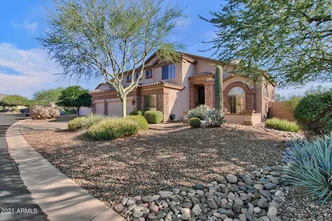 7511 E Tyndall Cir, Mesa, AZ 85207