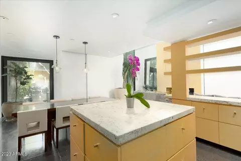4660 N 40th St, Phoenix, AZ 85018 photo 8