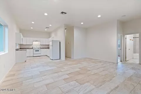 2233 E Sheridan St, Phoenix, AZ 85006 photo 7