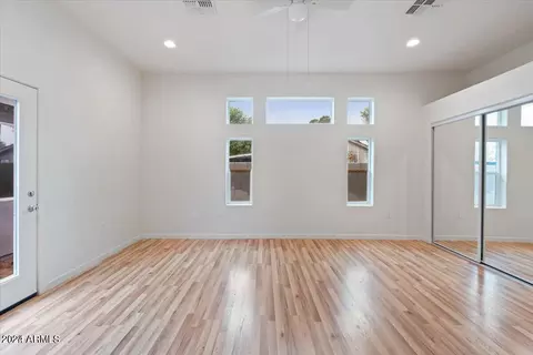 2233 E Sheridan St, Phoenix, AZ 85006 photo 14