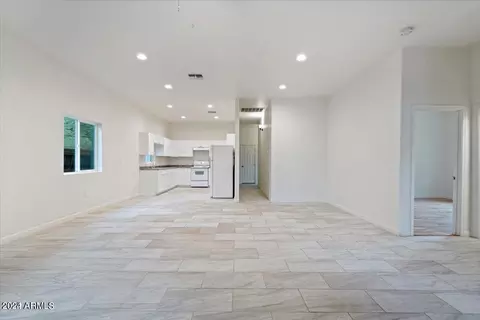 2233 E Sheridan St, Phoenix, AZ 85006 photo 6