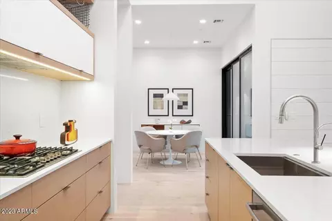Kitchen - 3530 E Monterosa St, Phoenix, AZ 85018 photo 7 of 8