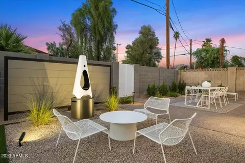 Exterior - 3530 E Monterosa St, Phoenix, AZ 85018 photo 7 of 10