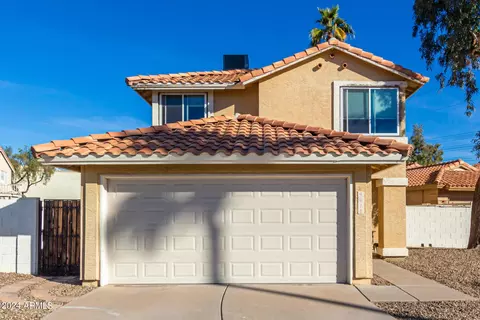4028 E Woodland Dr, Phoenix, AZ 85048