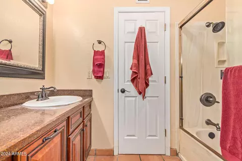 329 E Thunderbird Trl, Phoenix, AZ 85042 photo 34