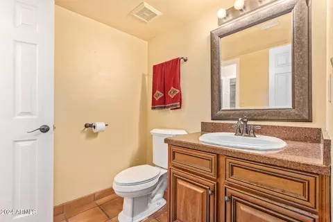 329 E Thunderbird Trl, Phoenix, AZ 85042 photo 20