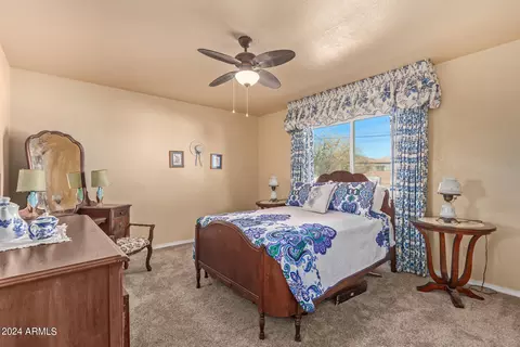 329 E Thunderbird Trl, Phoenix, AZ 85042 photo 26