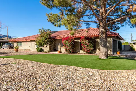 329 E Thunderbird Trl, Phoenix, AZ 85042 photo 4