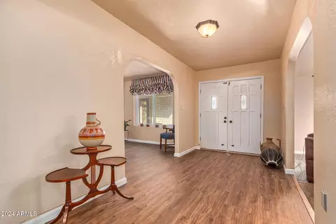 329 E Thunderbird Trl, Phoenix, AZ 85042 photo 11