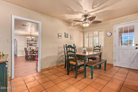 329 E Thunderbird Trl, Phoenix, AZ 85042 photo 17