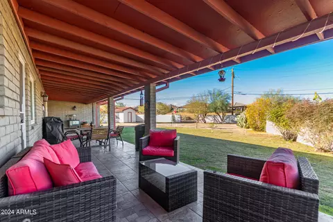 329 E Thunderbird Trl, Phoenix, AZ 85042 photo 36
