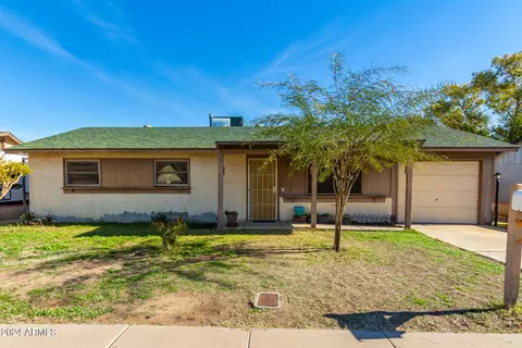 11409 N 58th Dr, Glendale, AZ 85304