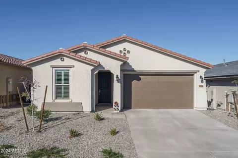 19456 W Solano Dr, Litchfield Park, AZ 85340
