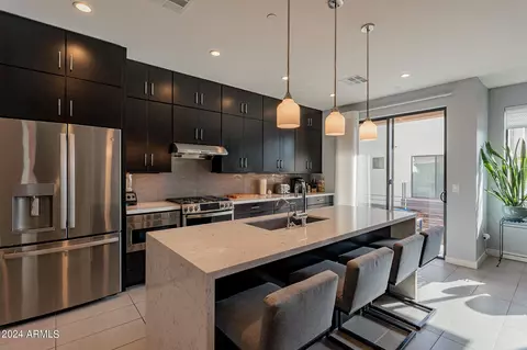 3233 N 70th St #1022, Scottsdale, AZ 85251