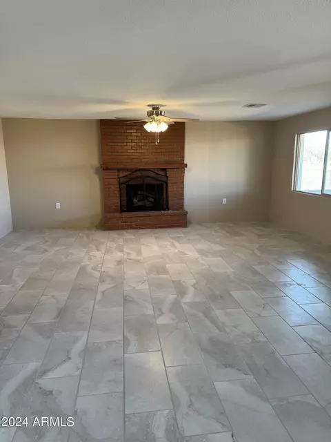 935 W Grace Ave, Pirtleville, AZ 85626 photo 13