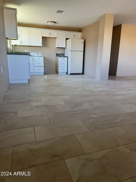 935 W Grace Ave, Pirtleville, AZ 85626 photo 4