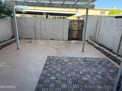 3309 W Echo Ln, Phoenix, AZ 85051 photo 24