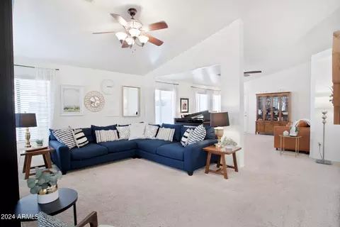 2054 E Catclaw St, Gilbert, AZ 85296 photo 4
