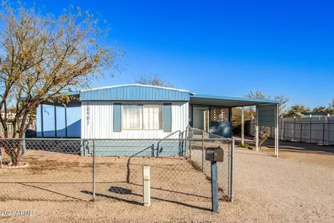 10901 N Hillside Dr, Casa Grande, AZ 85122