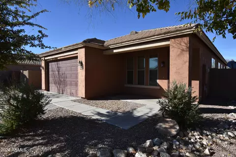 33162 N Roadrunner Ln, Queen Creek, AZ 85142