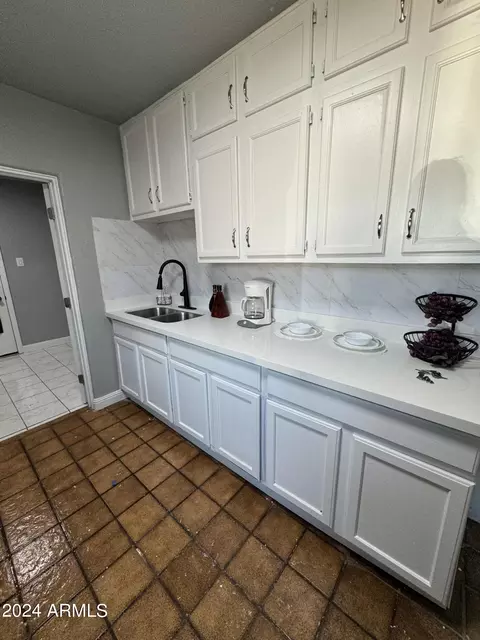 1411 E Moreland St, Phoenix, AZ 85006 photo 4