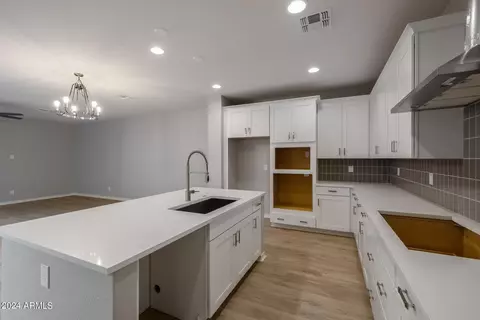 4295 E Jones St, Gilbert, AZ 85295 photo 13