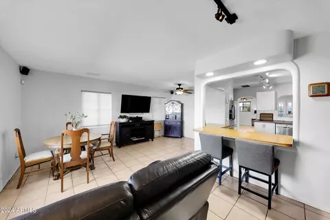 1929 E Clarendon Ave, Phoenix, AZ 85016 photo 18