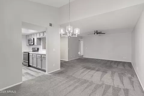 850 S River Dr #2088, Tempe, AZ 85281