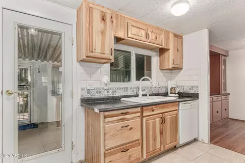 1368 N Plaza Dr, Apache Junction, AZ 85120 photo 22