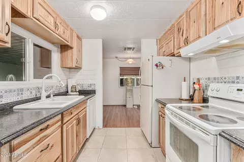1368 N Plaza Dr, Apache Junction, AZ 85120 photo 19