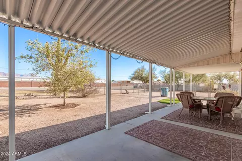 1368 N Plaza Dr, Apache Junction, AZ 85120 photo 5