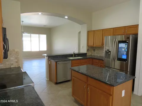 688 N Bridlegate Dr, Gilbert, AZ 85234 photo 3