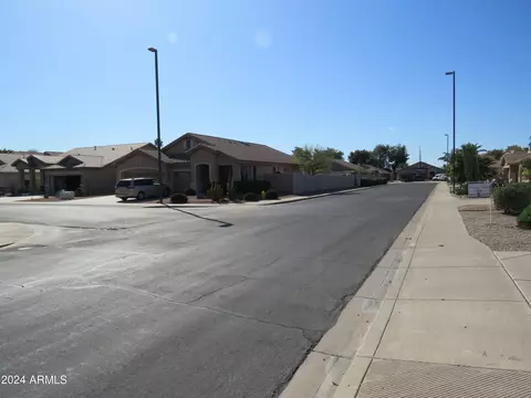 688 N Bridlegate Dr, Gilbert, AZ 85234 photo 37