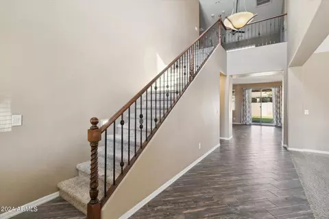 2700 E Narrowleaf Dr, Gilbert, AZ 85298 photo 2