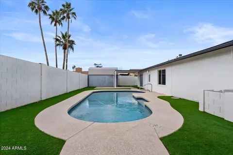 Exterior - 2033 Edgewood Ave, Mesa, AZ 85204 photo 6 of 7