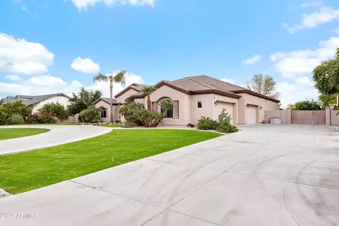 1737 S 141st Pl, Gilbert, AZ 85295 photo 8