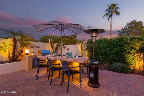 3356 E Tonto Ln, Phoenix, AZ 85050 photo 2