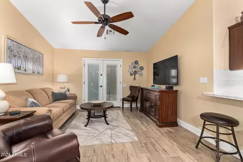 3356 E Tonto Ln, Phoenix, AZ 85050 photo 8