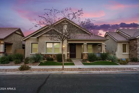 Exterior - 4120 E Cynthia St, Gilbert, AZ 85295 photo 7 of 11