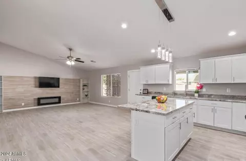 Kitchen - 3006 E Toledo Ct, Gilbert, AZ 85295 photo 7 of 7