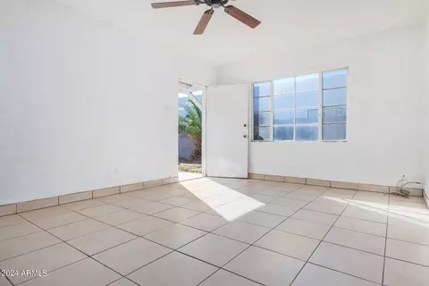 2424 E Amelia Ave, Phoenix, AZ 85016 photo 26