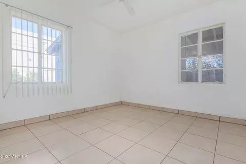 2424 E Amelia Ave, Phoenix, AZ 85016 photo 31