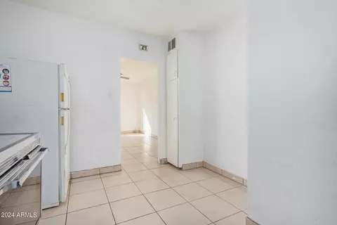 2424 E Amelia Ave, Phoenix, AZ 85016 photo 21