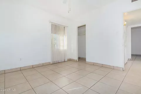 2424 E Amelia Ave, Phoenix, AZ 85016 photo 19