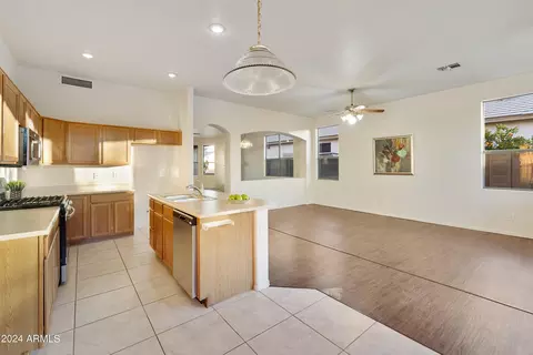 3713 E Cody Ave, Gilbert, AZ 85234 photo 10