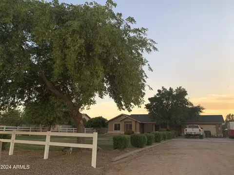 7532 N Cotton Ln, Waddell, AZ 85355