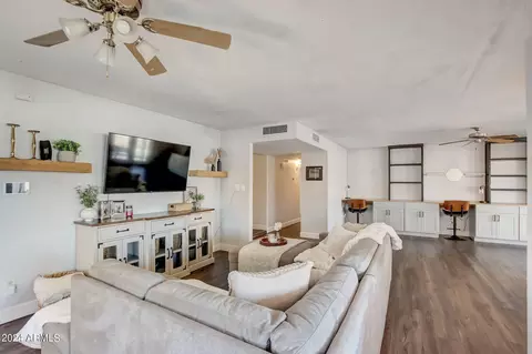 3236 E Windrose Dr, Phoenix, AZ 85032 photo 12