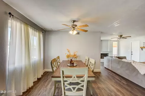 3236 E Windrose Dr, Phoenix, AZ 85032 photo 9