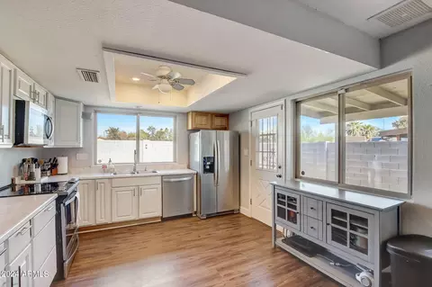 3236 E Windrose Dr, Phoenix, AZ 85032 photo 17
