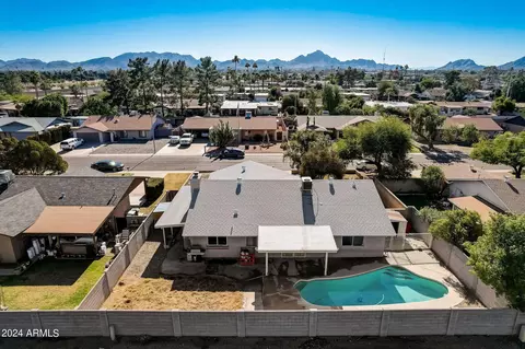 3236 E Windrose Dr, Phoenix, AZ 85032 photo 4